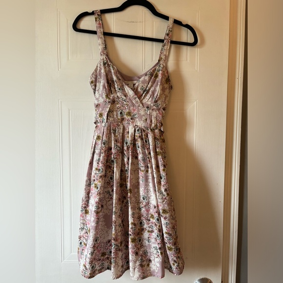 Lauren Conrad Chiffon Lavender Purple Floral Mini Dress Bow - Picture 6 of 6